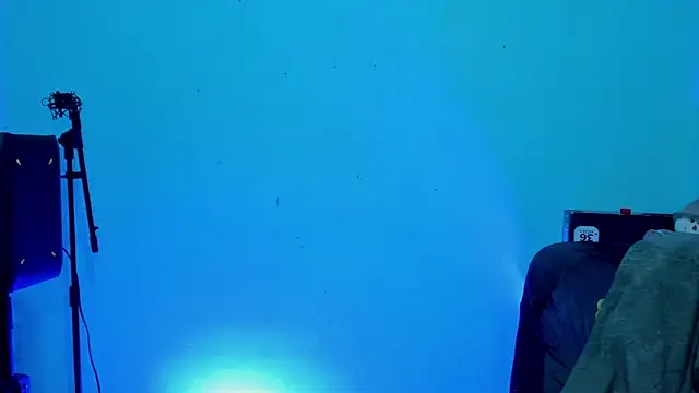 zeus 7777 online show from April 18, 8:29 am