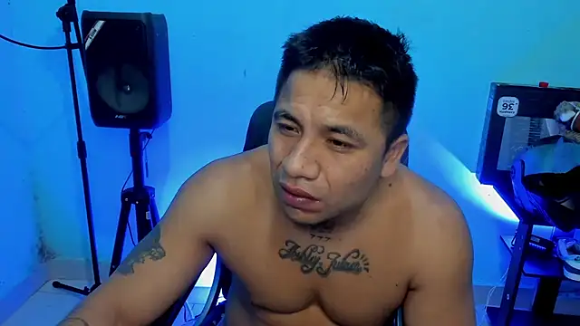 zeus 7777 online show from April 19, 8:13 am