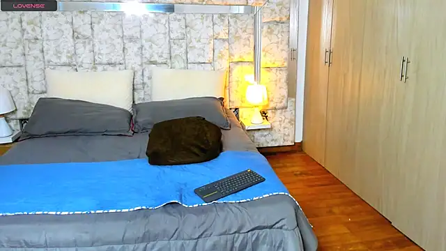 markustheroy333 online show from November 29, 11:13 am