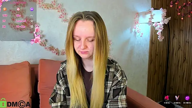 Snapshot of Rina_Panic chatting on September 27, 12:04 am Rina Panic online show from September 27, 12:04 am