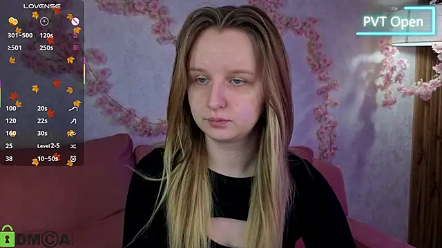 Snapshot of Rina_Panic chatting on December 1, 1:10 am Rina Panic online show from December 1, 1:10 am