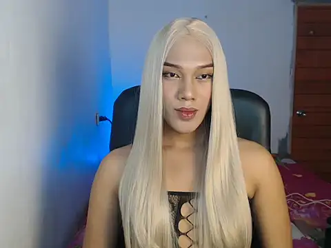 Snapshot of miss_venus11 chatting on November 11, 10:54 pm miss venus11 online show from November 11, 10:54 pm