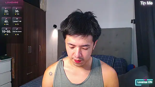 Addictiveboi online show from April 24, 1:19 am