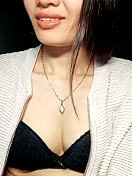 Hinna x online show from November 18, 2:32 pm