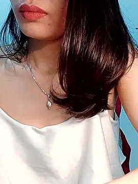 Hinna x online show from April 20, 9:01 am