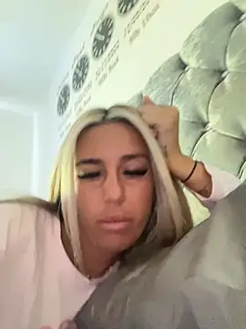 EllieMaeBaby online show from November 20, 10:48 am