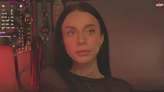 livia starwars online show from September 17, 3:35 pm