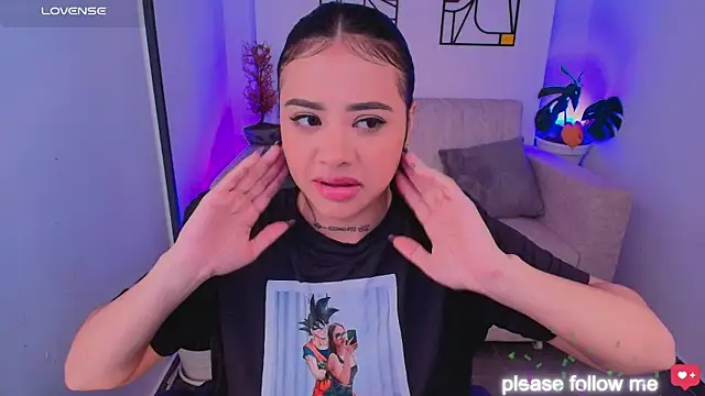 nicemiiaa7  online show from February 24, 1:03 am