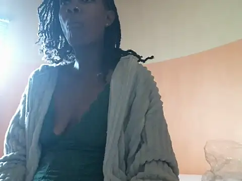 Pretty miss devilxxx35 online show from October 20, 6:47 am