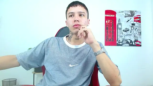 Cumandres18 online show from December 20, 2:35 pm