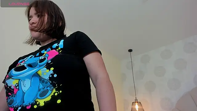 GIANAMILLER6 online show from April 18, 12:09 pm