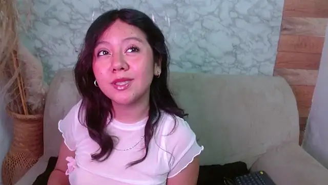 Snapshot of catalina_santana20 chatting on October 12, 2:16 pm catalina santana20 online show from October 12, 2:16 pm