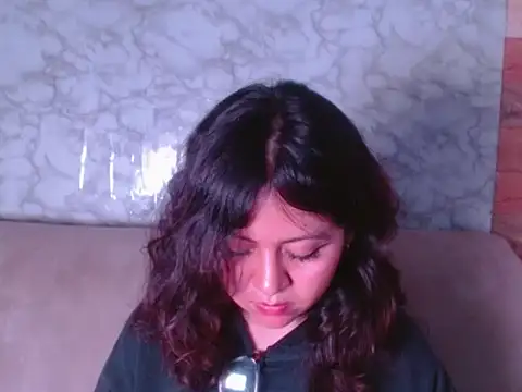 Snapshot of catalina_santana20 chatting on October 13, 2:33 am catalina santana20 online show from October 13, 2:33 am