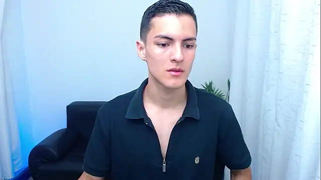 Matiius18 online show from December 14, 2:11 pm