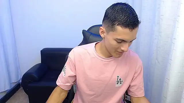 Matiius18 online show from February 2, 2:49 pm