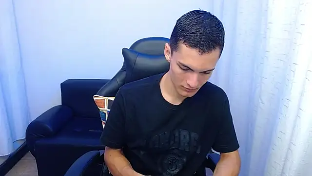 Matiius18 online show from February 10, 2:21 pm