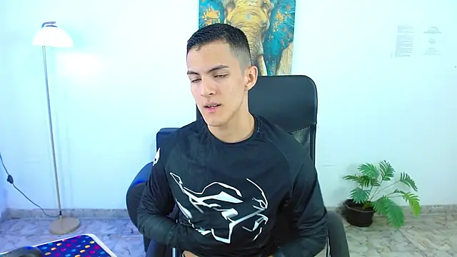 Matiius18 online show from April 21, 12:55 pm