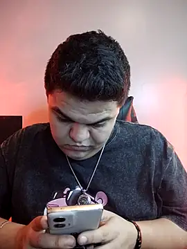 perversus12 online show from April 17, 6:44 pm