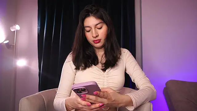 Snapshot of Auralea chatting on October 3, 10:51 pm Auralea online show from October 3, 10:51 pm