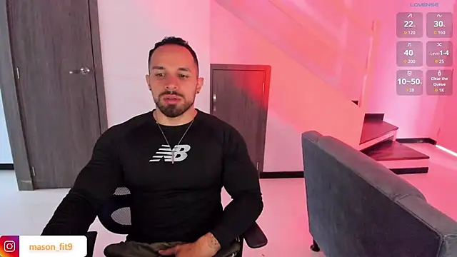 Snapshot of mason_fit chatting on April 29, 1:37 pm mason fit online show from April 29, 1:37 pm