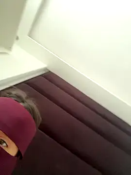 Snapshot of Rabroba89six chatting on September 12, 2:17 pm Rabroba89six online show from September 12, 2:17 pm