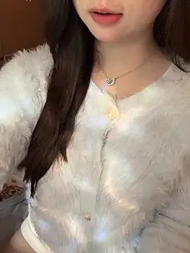 Nana kute20 online show from December 3, 8:34 am