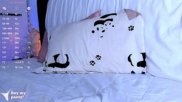 Ellamilano9 online show from January 28, 7:10 pm