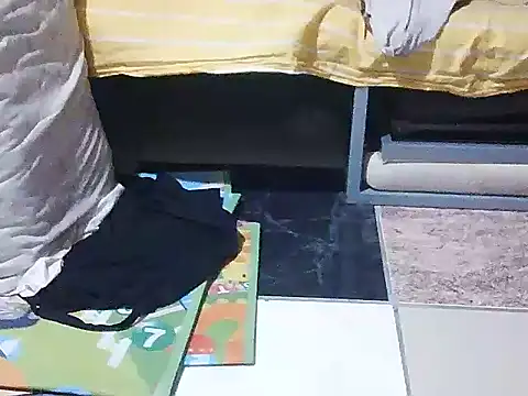 Snapshot of Mayumie05 chatting on September 10, 8:14 am Mayumie05 online show from September 10, 8:14 am