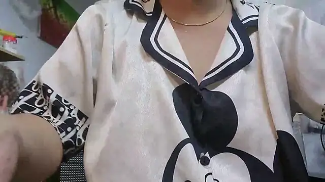 MichiLovely online show from December 19, 1:34 am