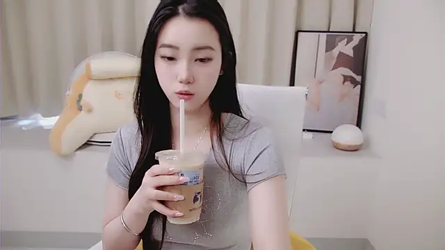 seoYuki online show from November 12, 6:36 am