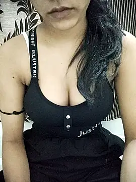 Snapshot of Nikita-Singh88 chatting on November 13, 2:54 am Nikita-Singh88 online show from November 13, 2:54 am