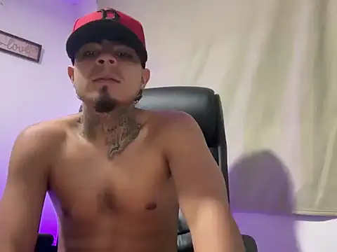 Snapshot of freyva chatting on February 1, 3:10 pm freyva online show from February 1, 3:10 pm