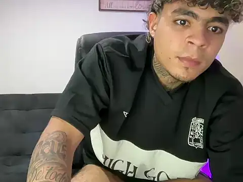 Snapshot of freyva chatting on February 23, 8:55 am freyva online show from February 23, 8:55 am