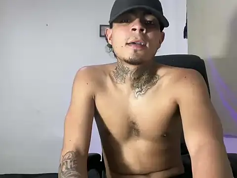 Snapshot of freyva chatting on March 11, 7:20 pm freyva online show from March 11, 7:20 pm