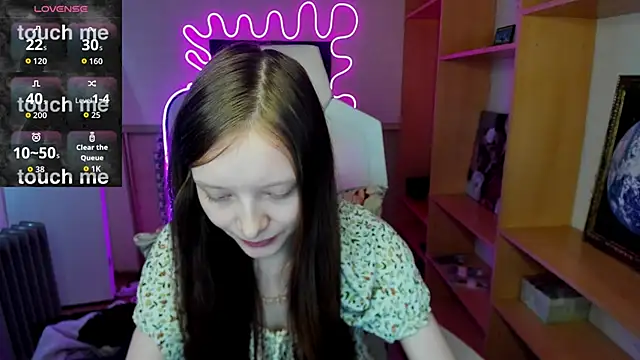 AliceHaris online show from November 7, 6:13 am