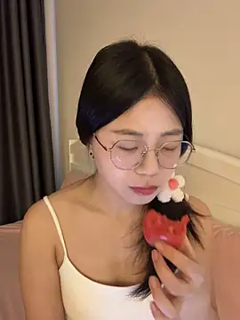 Snapshot of Ella-A9 chatting on September 13, 5:07 am Ella-A9 online show from September 13, 5:07 am