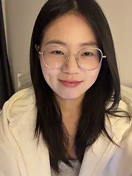 Snapshot of Ella-A9 chatting on September 22, 3:03 pm Ella-A9 online show from September 22, 3:03 pm