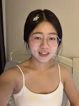 Snapshot of Ella-A9 chatting on September 25, 6:50 am Ella-A9 online show from September 25, 6:50 am