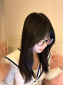 Snapshot of Ella-A9 chatting on November 24, 3:23 pm Ella-A9 online show from November 24, 3:23 pm