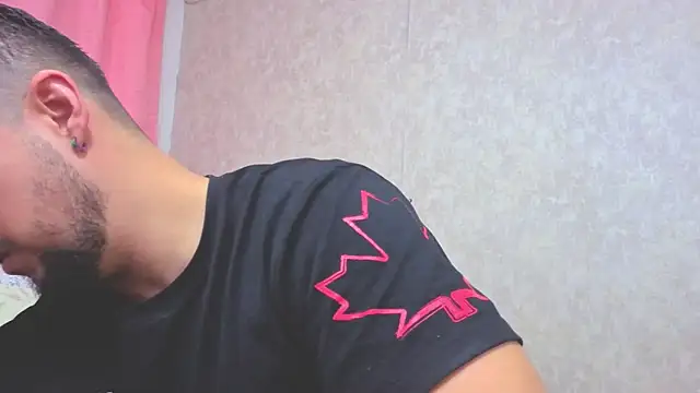 ryan evanss online show from October 28, 10:52 am