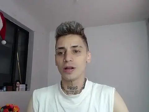 Snapshot of xalejo_max chatting on January 11, 5:18 pm xalejo max online show from January 11, 5:18 pm
