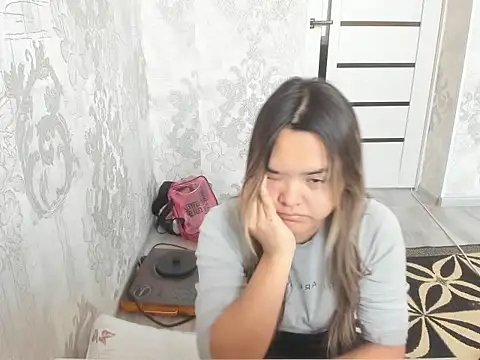 saika blush online show from December 4, 4:11 am