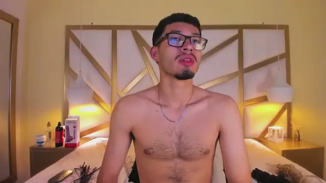 Jaxon Carter online show from April 21, 2:04 am