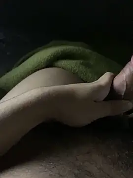 renannoviinho17z online show from March 28, 11:48 pm