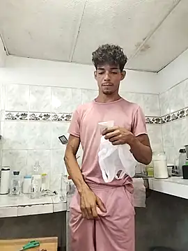 Brayanellatino online show from April 26, 12:36 pm