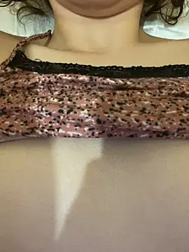 Mroma89six online show from October 4, 2:59 pm