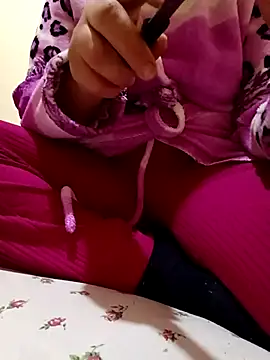 Mroma89six online show from November 26, 10:38 am