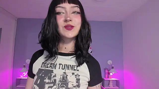 Snapshot of Zoe_Lynch_ chatting on September 28, 2:33 pm Zoe Lynch online show from September 28, 2:33 pm