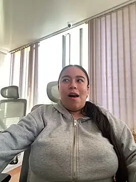 Zoey thompson online show from March 21, 10:13 pm