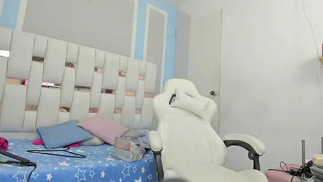 Snapshot of marsmith1 chatting on September 23, 3:31 am marsmith1 online show from September 23, 3:31 am